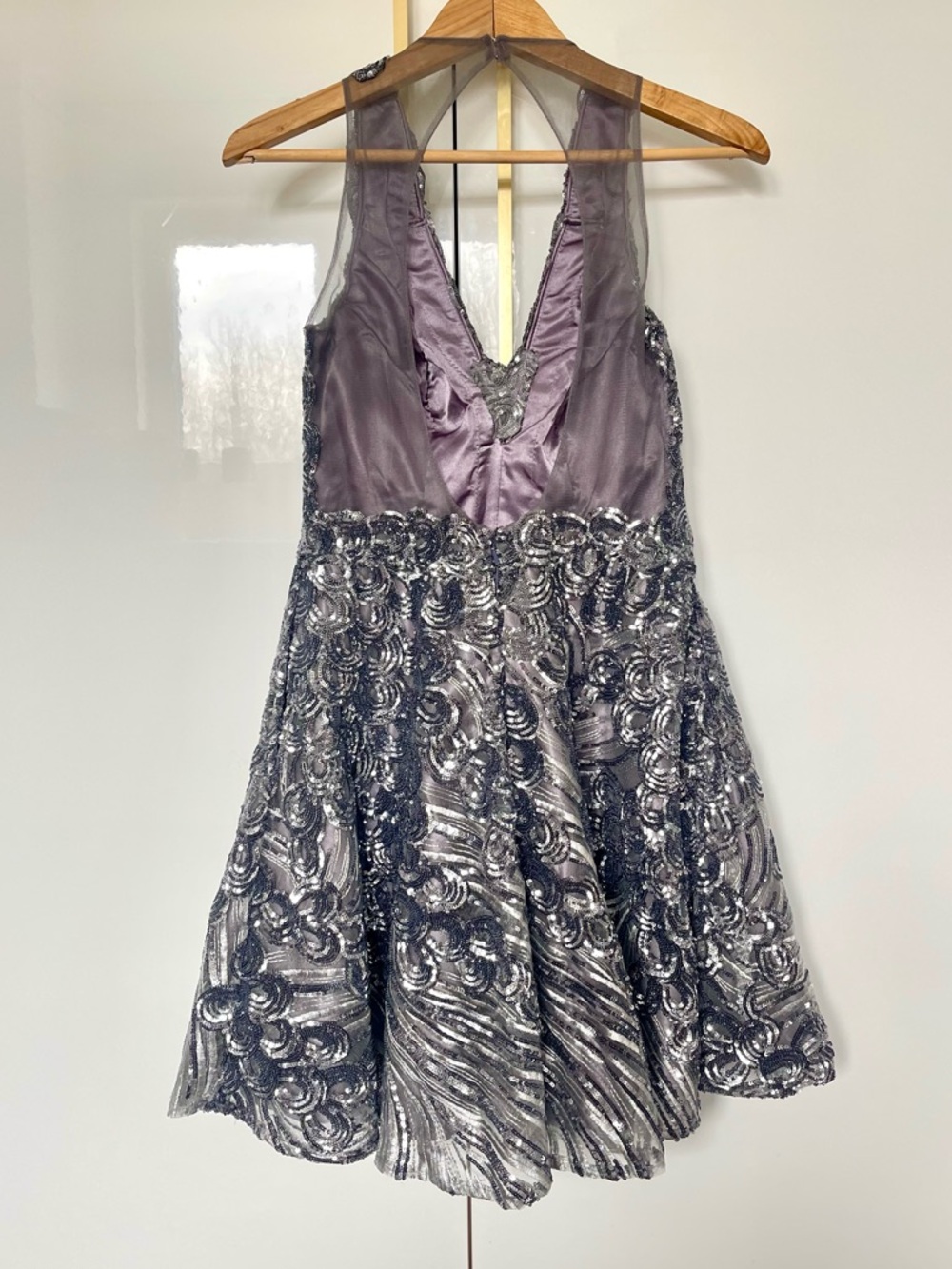 JVN By Jovani Silver sequin dress w/ pockets Medium - Picture 4 of 8